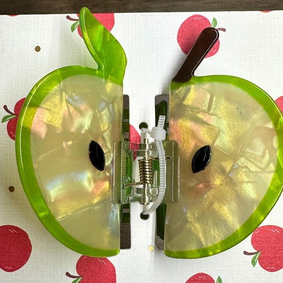 NWT Piper K Green and Red Apple Large Claw Hair Clips, School, Teacher, Orchard - Picture 4 of 6